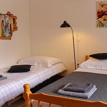 Tina Apartamento Makarska