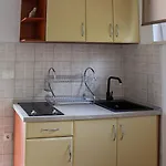 Tina Apartment *