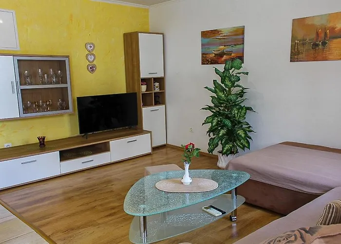 Tina Apartament Makarska