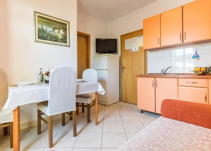 Apartamento Tina *