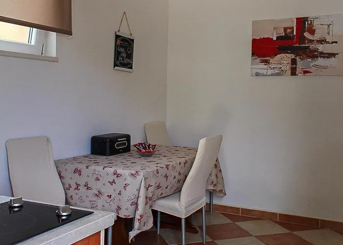 Tina Apartamento Makarska